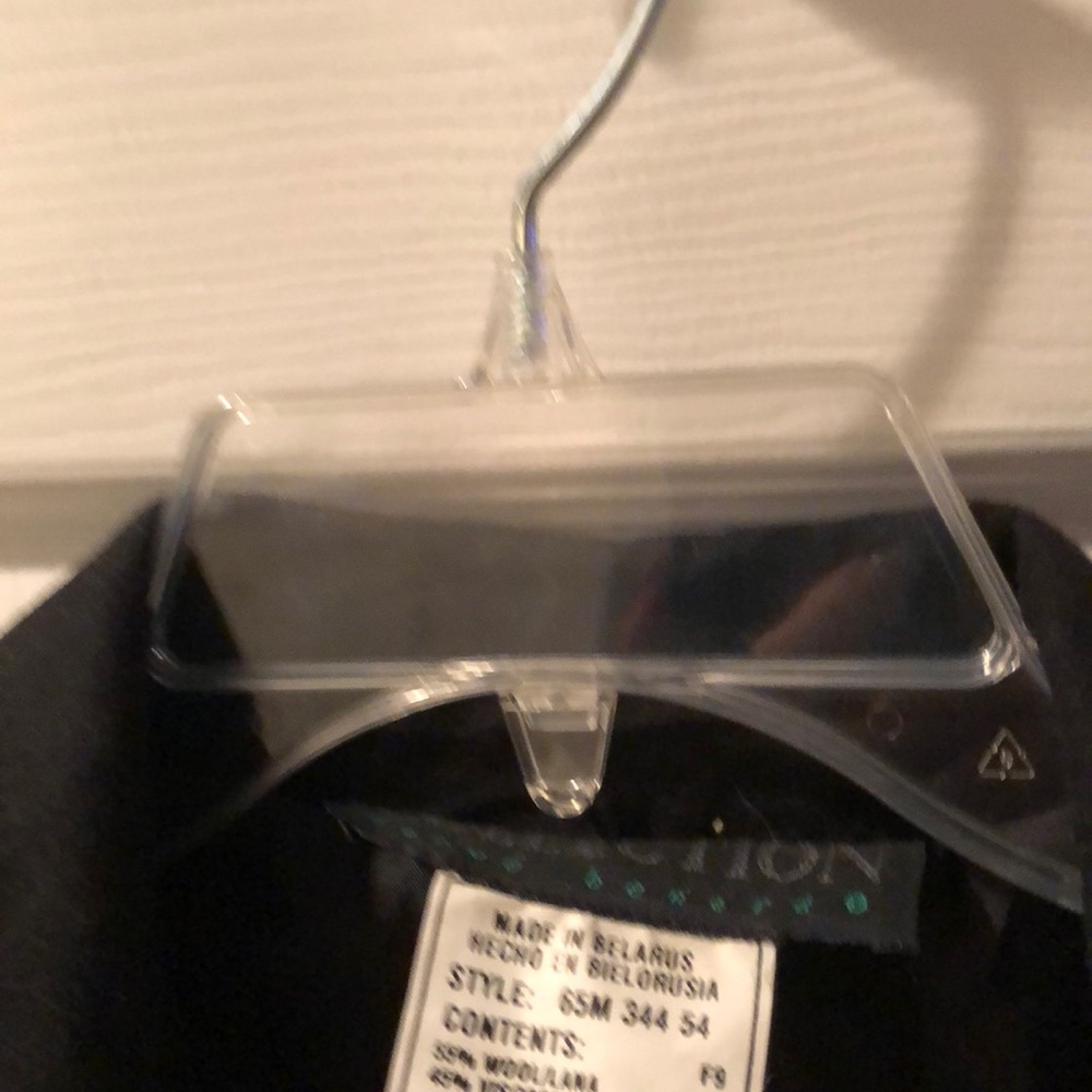 Jacket - Picture 3 of 5